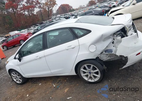 2019 Ford Fiesta Se z USA, uszkodzony, nr VIN 3FADP4BJ4KM134140